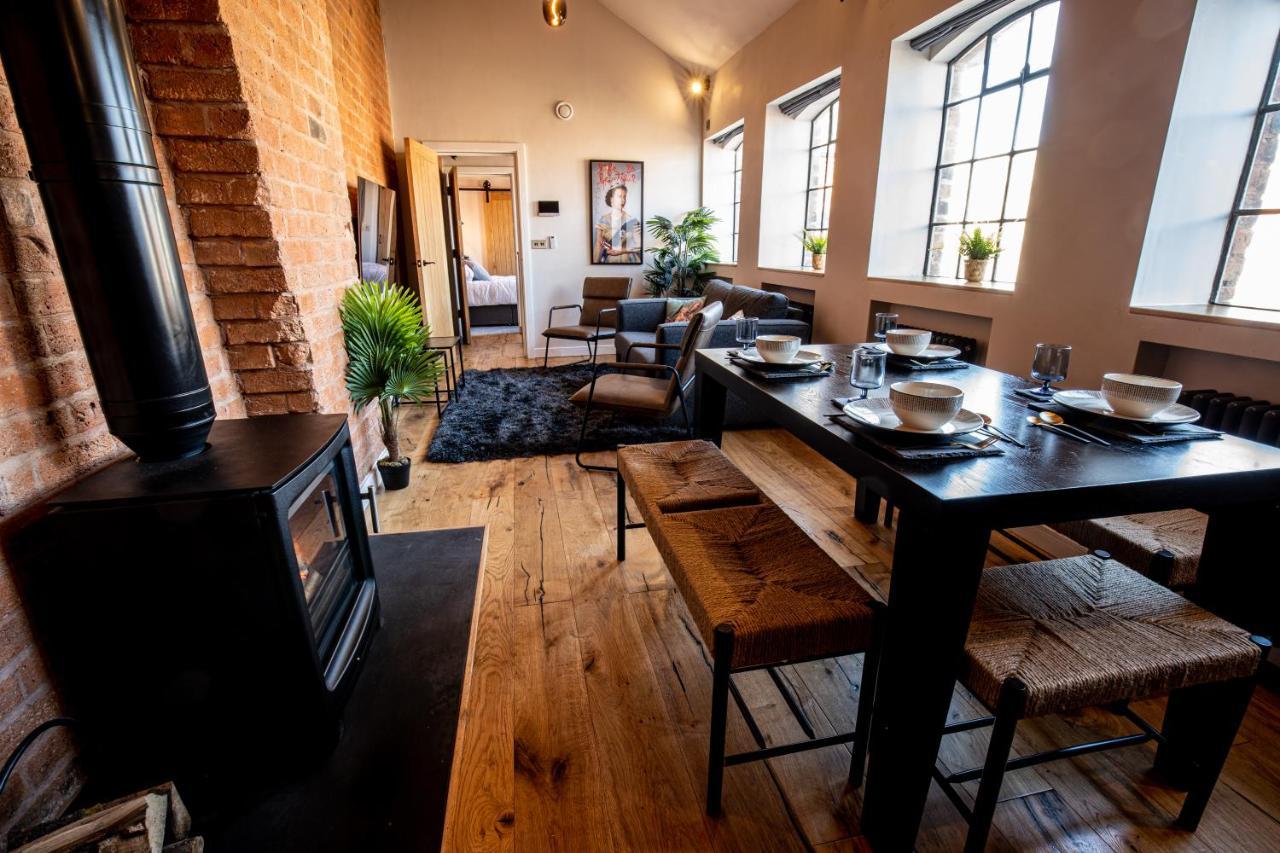 Vip 3Br Grade2 Luxurious Industrial House With Wood Fire, Electric Blinds And Big Cast Iron Windows In The Heart Of The Jq Villa Birmingham Exterior photo